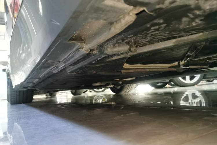 Used Audi A5 2023 Sportback 40 TFSI quattro Luxury Dynamic Edition Left Side Sill