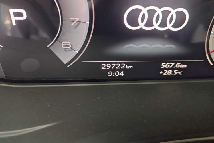 Used Audi A5 2023 Sportback 40 TFSI quattro Luxury Dynamic Edition Odometer Close Up