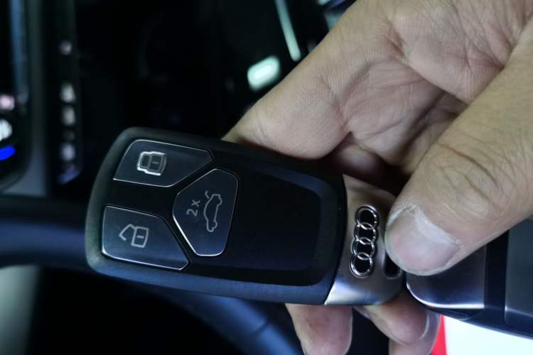 Used Audi A5 2023 Sportback 40 TFSI quattro Luxury Dynamic Edition Vehicle Key