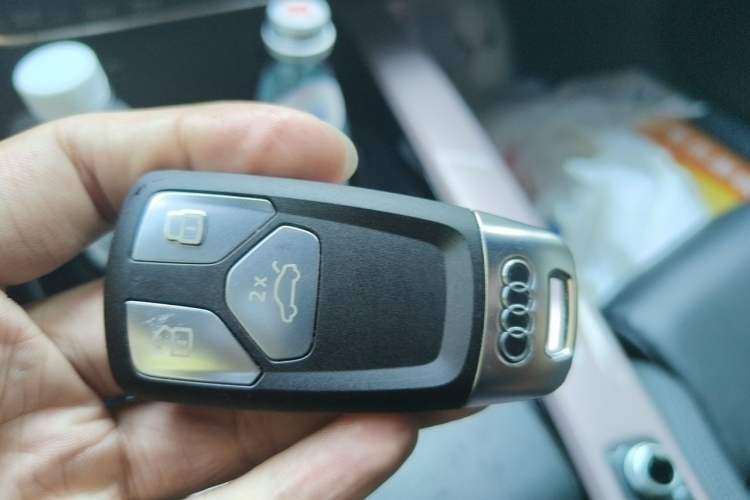 Used Audi A5 2023 Coupe 40 TFSI Fashionable and Dynamic Model Vehicle Key