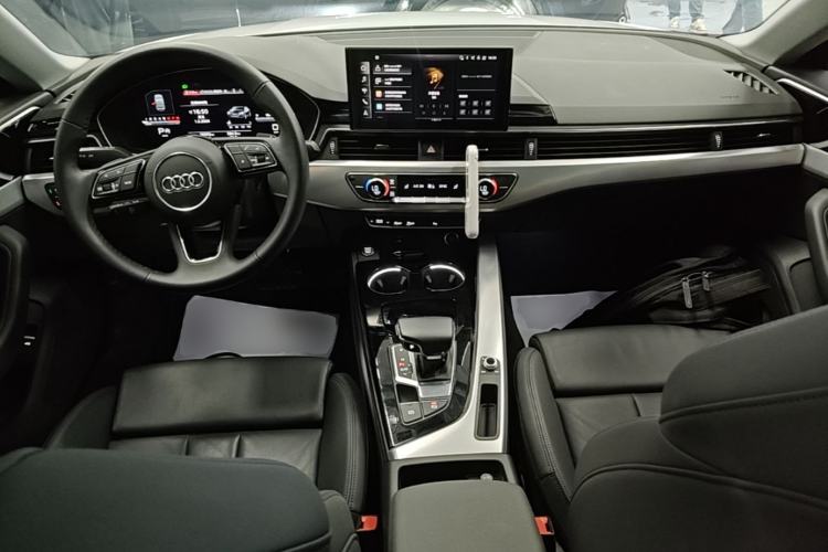 Used Audi A5 2023 Sportback 40 TFSI Fashionable and Dynamic Model Center Console