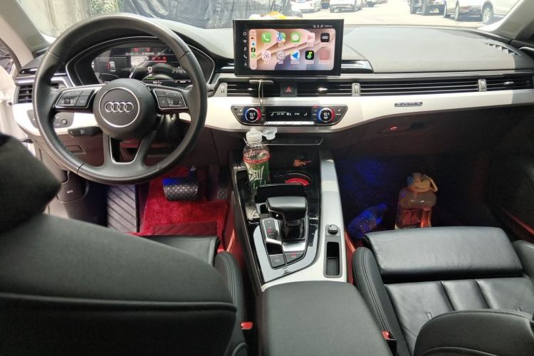 Used Audi A5 2023 Sportback 40 TFSI quattro Luxury Dynamic Edition Center Console