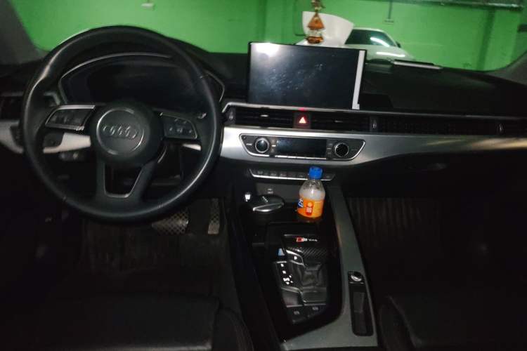 Used Audi A5 2023 Sportback 40 TFSI Fashionable and Dynamic Model Center Console
