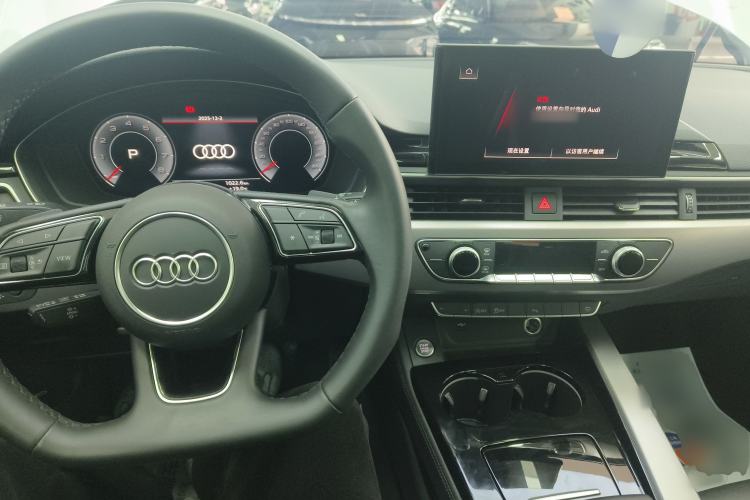 Used Audi A5 2023 Coupe 40 TFSI Fashionable and Dynamic Model Center Console