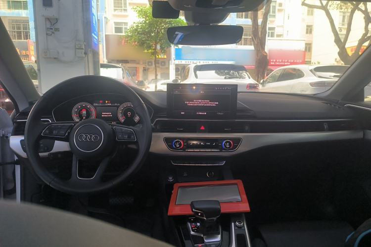 Used Audi A5 2023 Sportback 40 TFSI Fashionable and Dynamic Model Center Console