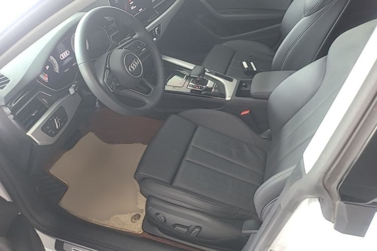 Used Audi A5 2023 Sportback 40 TFSI Fashionable and Dynamic Model Driver Seat