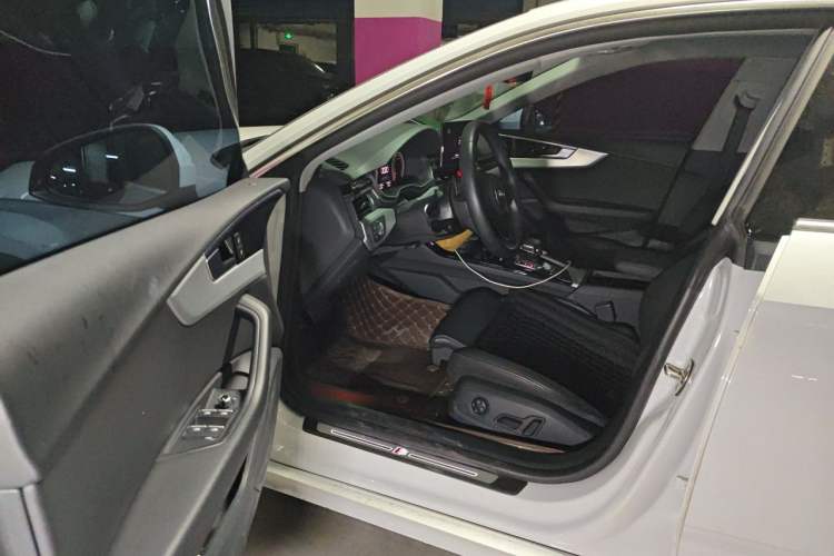 Used Audi A5 2023 Sportback 40 TFSI Fashionable and Dynamic Model Driver Seat