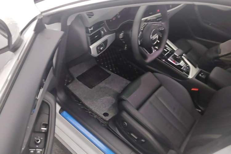 Used Audi A5 2023 Sportback 40 TFSI Fashionable and Dynamic Model Driver Seat