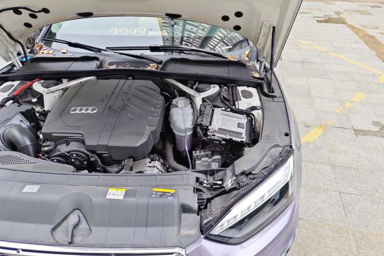 Used Audi A5 2023 Sportback 40 TFSI Fashionable and Dynamic Model Engine Bay Left