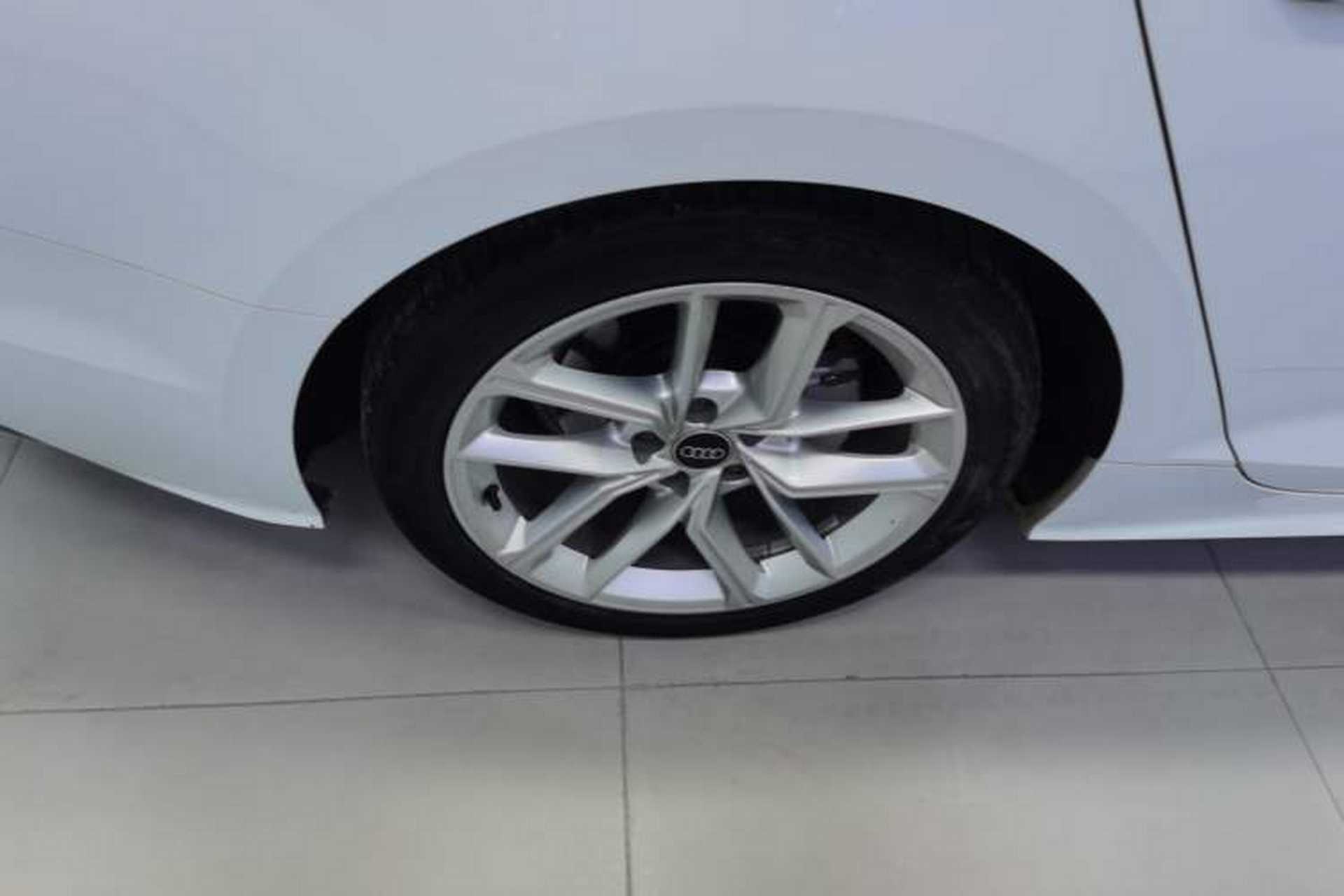 Used Audi A5 2023 Sportback 40 TFSI Fashionable and Dynamic Model Exterior 5
