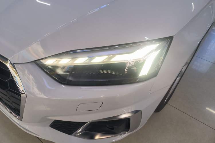 Used Audi A5 2023 Sportback 40 TFSI Fashionable and Dynamic Model Left Front Headlight