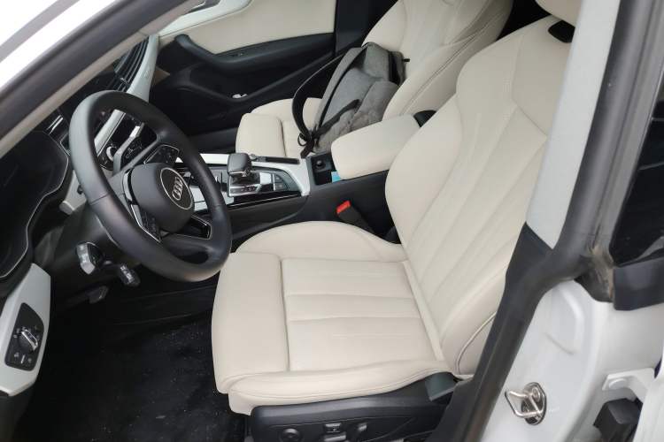 Used Audi A5 2023 Sportback 40 TFSI quattro Luxury Dynamic Edition Left Front Seat