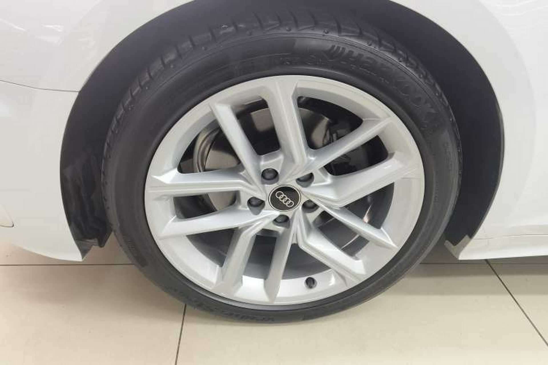 Used Audi A5 2023 Coupe 40 TFSI Fashionable and Dynamic Model Left Front Wheel Hub