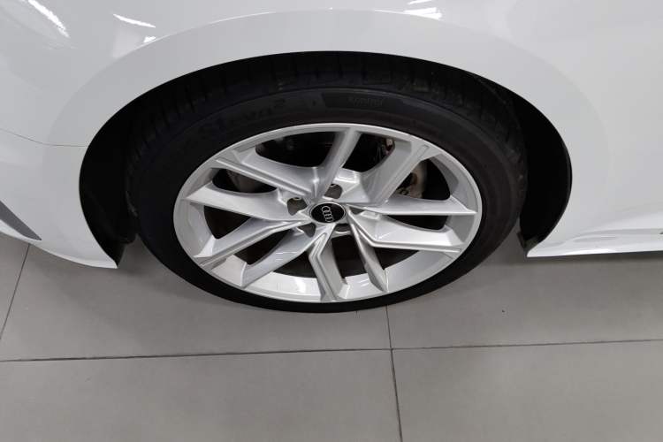 Used Audi A5 2023 Sportback 40 TFSI Fashionable and Dynamic Model Left Front Wheel Hub