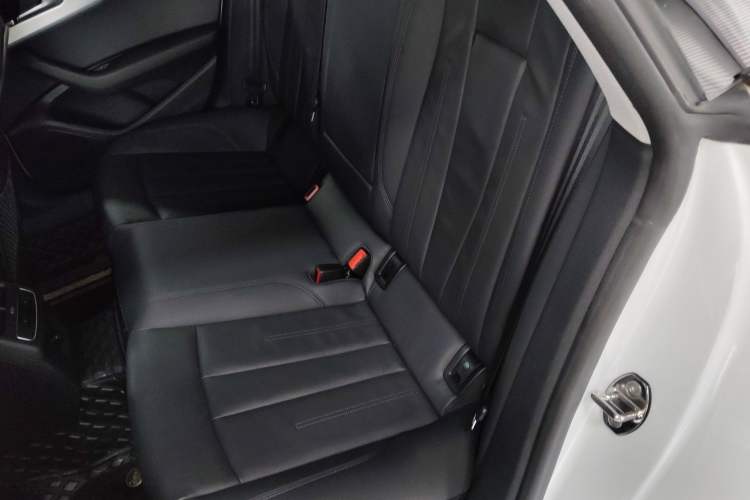 Used Audi A5 2023 Sportback 40 TFSI Fashionable and Dynamic Model Left Rear Seat