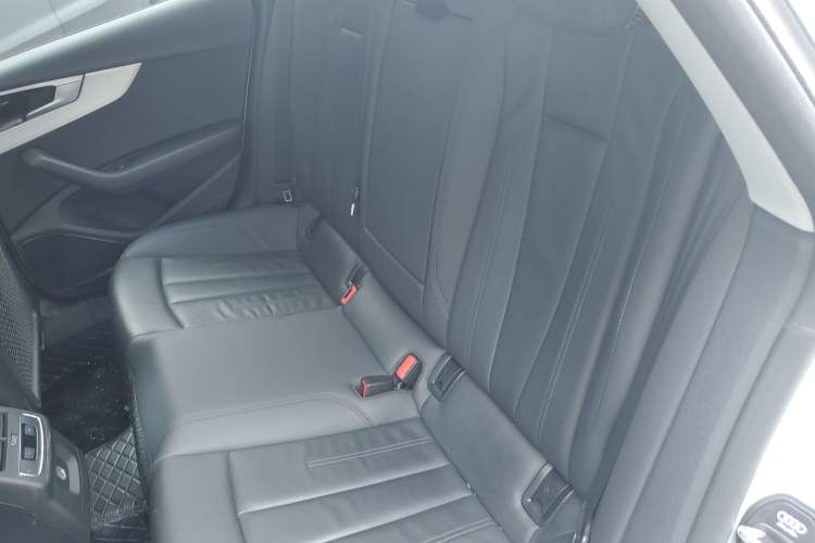 Used Audi A5 2023 Sportback 40 TFSI quattro Luxury Dynamic Edition Left Rear Seat