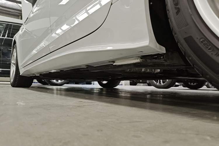 Used Audi A5 2023 Sportback 40 TFSI Fashionable and Dynamic Model Left Side Sill