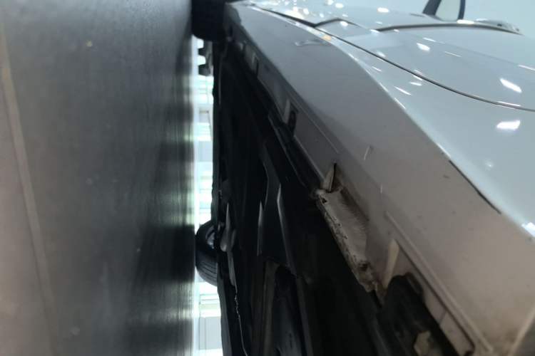 Used Audi A5 2023 Sportback 40 TFSI quattro Luxury Dynamic Edition Left Side Sill