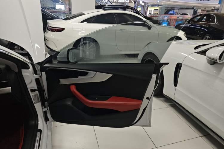 Used Audi A5 2023 Sportback 40 TFSI Fashionable and Dynamic Model Right Front Door Interior