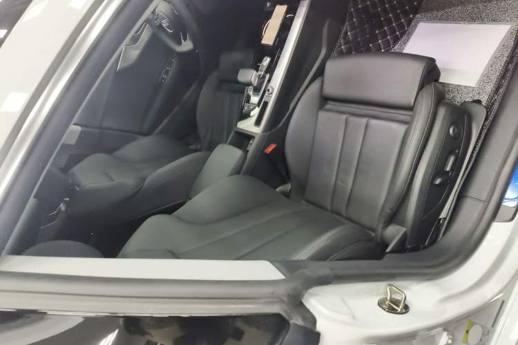 Used Audi A5 2023 Sportback 40 TFSI Fashionable and Dynamic Model Right Front Seat