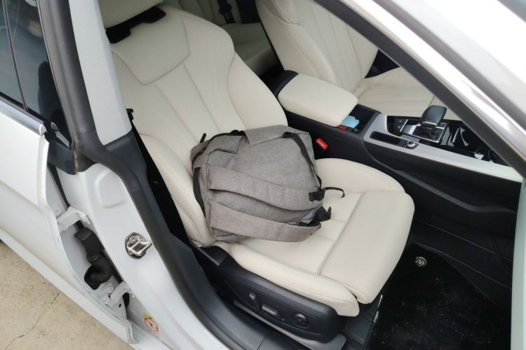 Used Audi A5 2023 Sportback 40 TFSI quattro Luxury Dynamic Edition Right Front Seat
