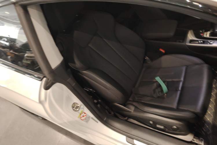 Used Audi A5 2023 Coupe 40 TFSI Fashionable and Dynamic Model Right Front Seat