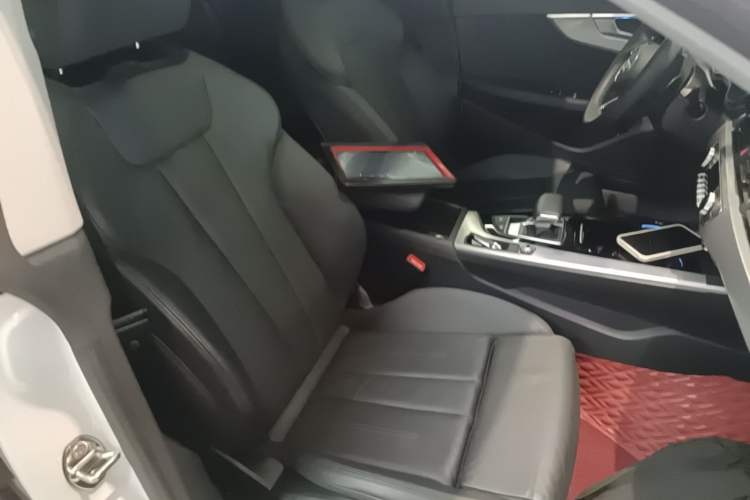 Used Audi A5 2023 Sportback 40 TFSI Fashionable and Dynamic Model Right Front Seat