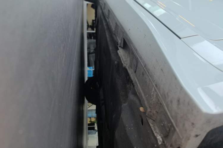Used Audi A5 2023 Sportback 40 TFSI quattro Luxury Dynamic Edition Right Side Sill