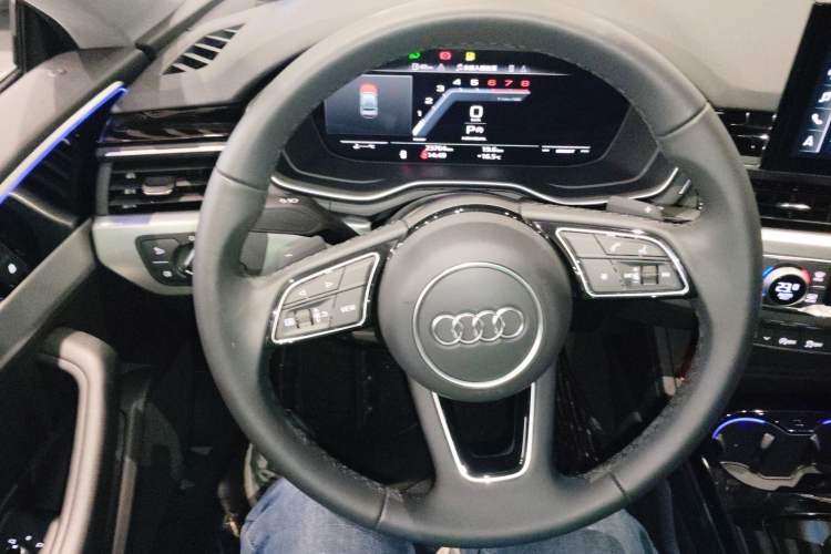 Used Audi A5 2023 Coupe 40 TFSI Fashionable and Dynamic Model Steering Wheel