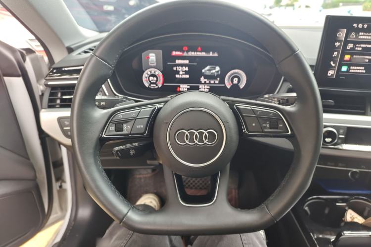 Used Audi A5 2023 Sportback 40 TFSI Fashionable and Dynamic Model Steering Wheel
