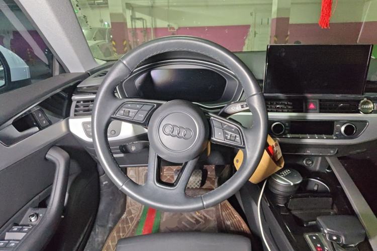 Used Audi A5 2023 Sportback 40 TFSI Fashionable and Dynamic Model Steering Wheel