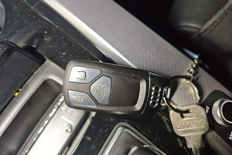 Used Audi A5 2023 Sportback 40 TFSI Fashionable and Dynamic Model Vehicle Key