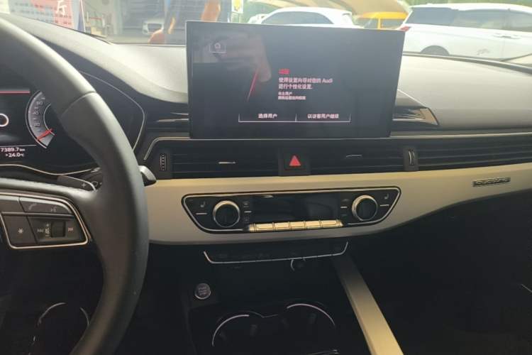 Used Audi A5 2024 Sportback 40 TFSI quattro Luxury Dynamic Model Audio And AC Panel