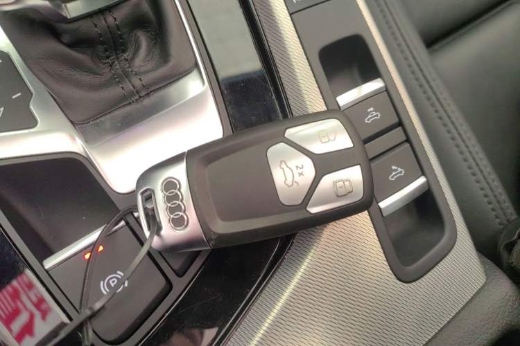 Used Audi A5 2024 Cabriolet 40 TFSI Fashionable and Dynamic Model Interior 1