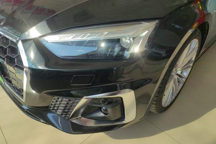 Used Audi A5 2024 Cabriolet 40 TFSI Fashionable and Dynamic Model Left Front Headlight