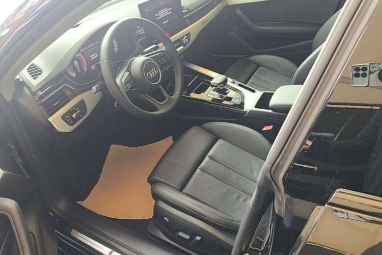 Used Audi A5 2024 Sportback 40 TFSI quattro Luxury Dynamic Model Left Front Seat