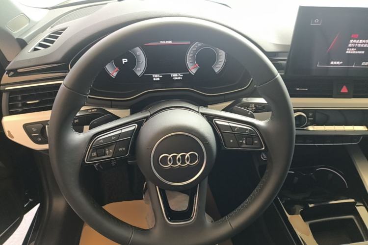 Used Audi A5 2024 Sportback 40 TFSI quattro Luxury Dynamic Model Steering Wheel