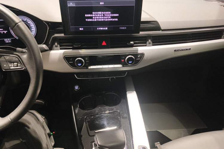Used Audi A5 2024 Sportback 40 TFSI quattro Luxury Dynamic Model Audio And AC Panel