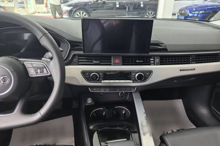 Used Audi A5 2024 Sportback 40 TFSI quattro Luxury Dynamic Model Audio And AC Panel
