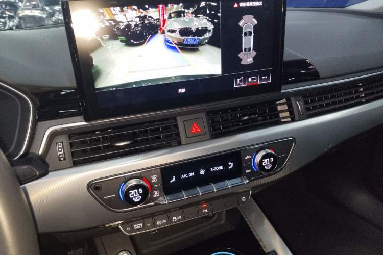 Used Audi A5 2024 Sportback 40 TFSI Fashionable and Dynamic Model Audio And AC Panel