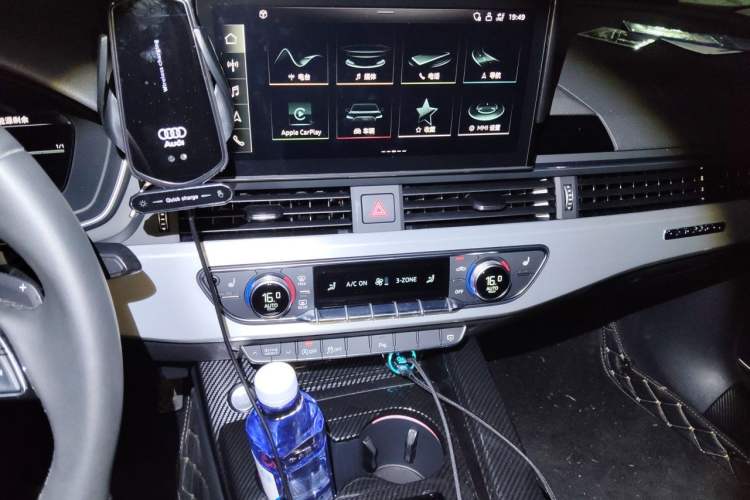 Used Audi A5 2024 Sportback 40 TFSI quattro Luxury Dynamic Model Audio And AC Panel