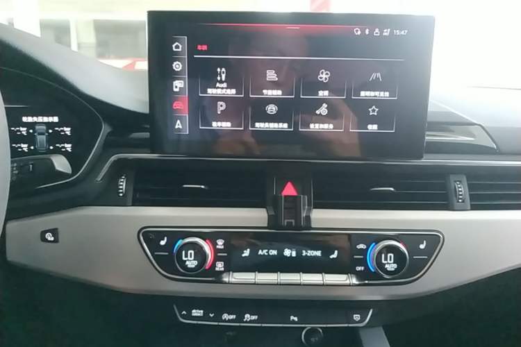 Used Audi A5 2024 Sportback 40 TFSI quattro Luxury Dynamic Model Audio And AC Panel