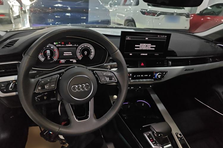Used Audi A5 2024 Sportback 40 TFSI quattro Luxury Dynamic Model Center Console
