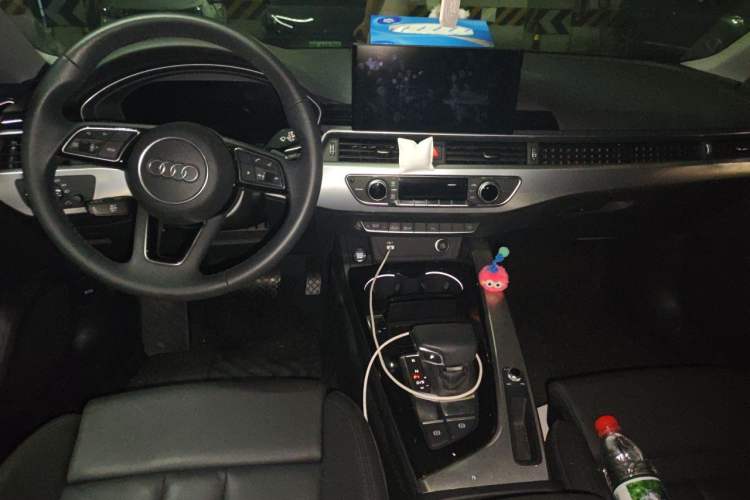Used Audi A5 2024 Sportback 40 TFSI Fashionable and Dynamic Model Center Console
