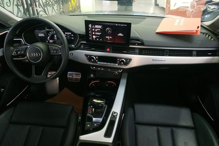 Used Audi A5 2024 Sportback 40 TFSI quattro Luxury Dynamic Model Center Console