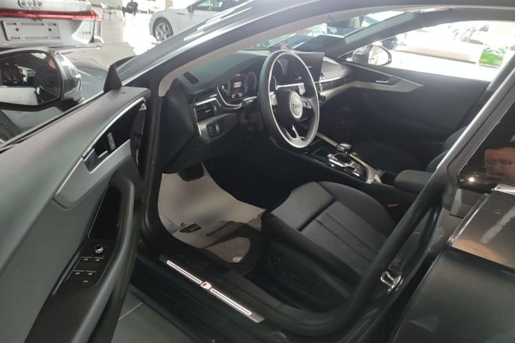 Used Audi A5 2024 Sportback 40 TFSI Fashionable and Dynamic Model Driver Seat