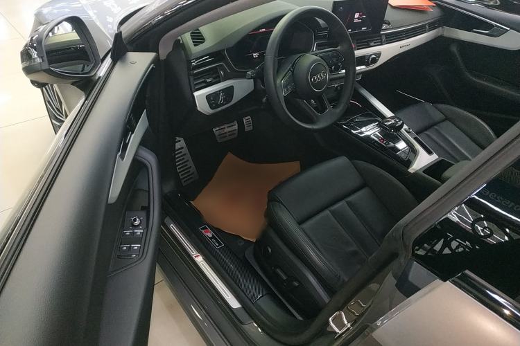 Used Audi A5 2024 Sportback 40 TFSI quattro Luxury Dynamic Model Driver Seat