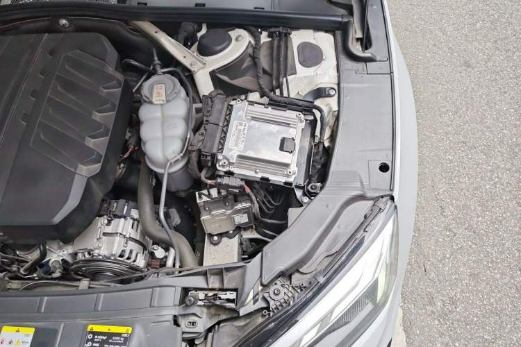 Used Audi A5 2024 Sportback 40 TFSI quattro Luxury Dynamic Model Engine Bay Left