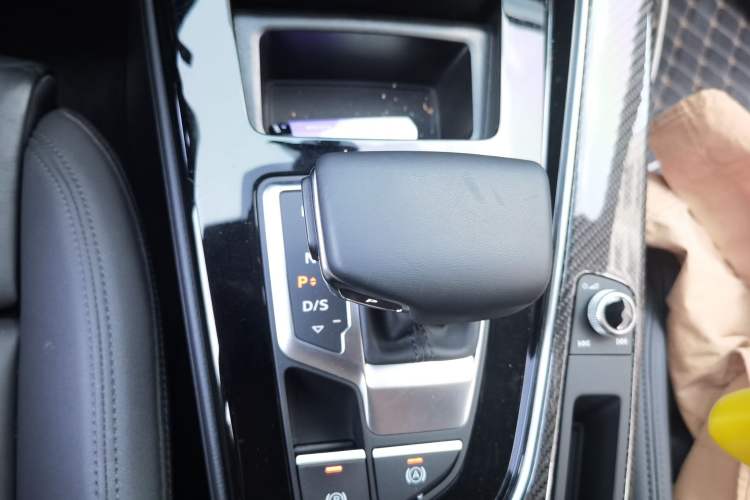 Used Audi A5 2024 Sportback 40 TFSI Fashionable and Dynamic Model Gear Lever
