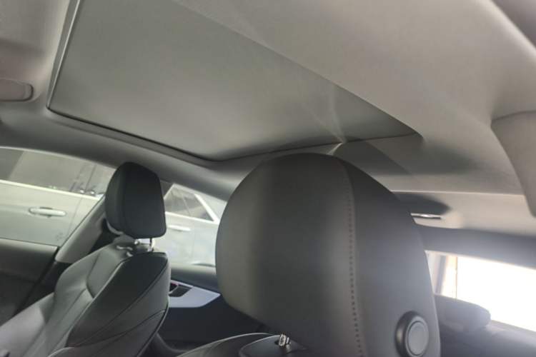 Used Audi A5 2024 Sportback 40 TFSI quattro Luxury Dynamic Model Headliner